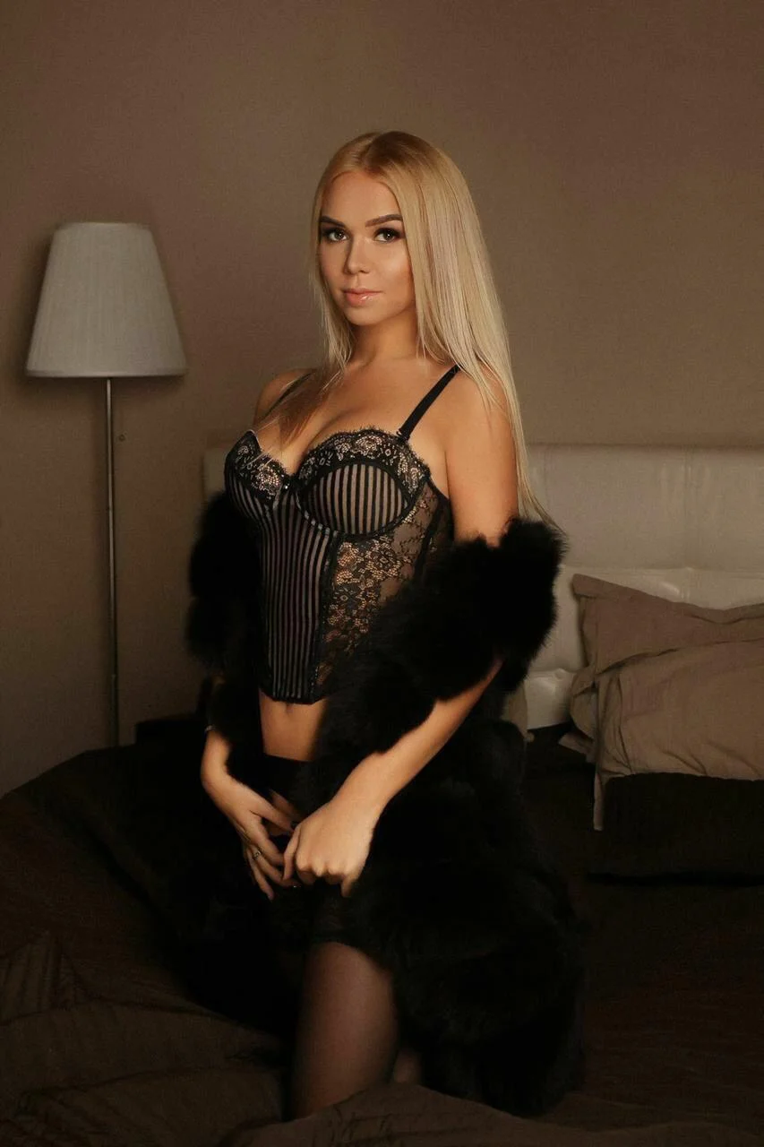 noida call girls number